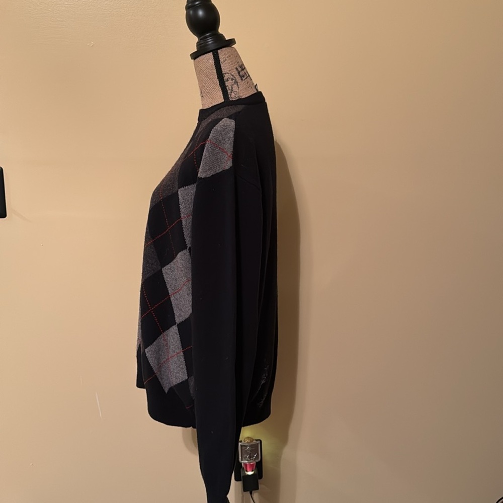 Jos A Bank sweater - Picture 5 of 11